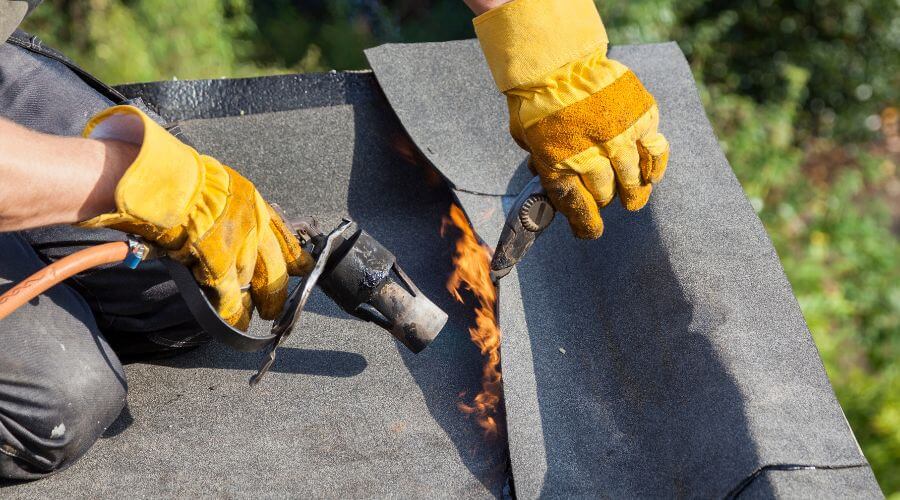 Professional residential roofers in Scarville, IA